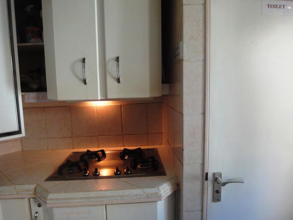 Frank'S Backpackers Hostel Helmond Luaran gambar