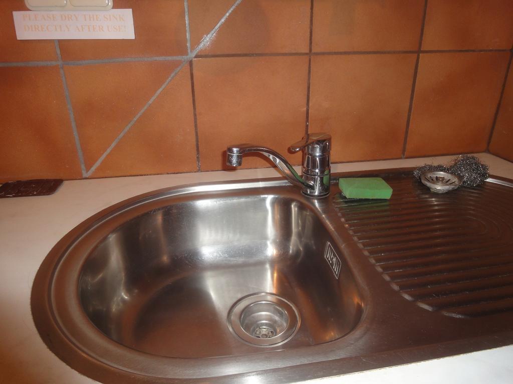 Frank'S Backpackers Hostel Helmond Luaran gambar